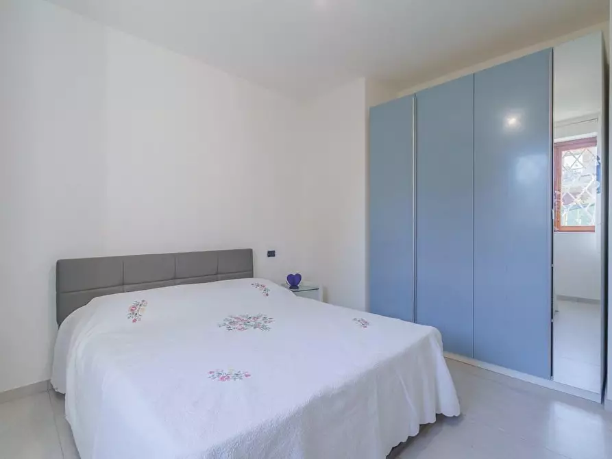 Immagine 39 di Casa indipendente in vendita  a Camaiore