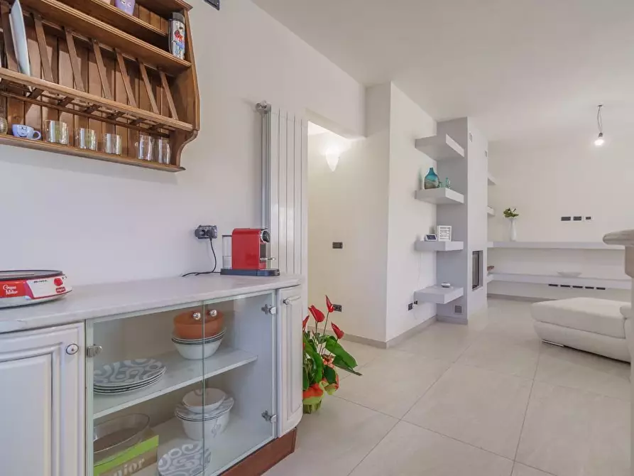 Immagine 21 di Casa indipendente in vendita  a Camaiore