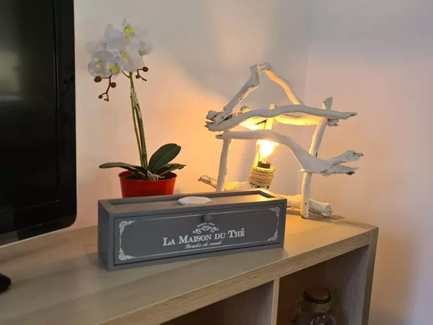 Immagine 59 di Casa indipendente in vendita  a Camaiore