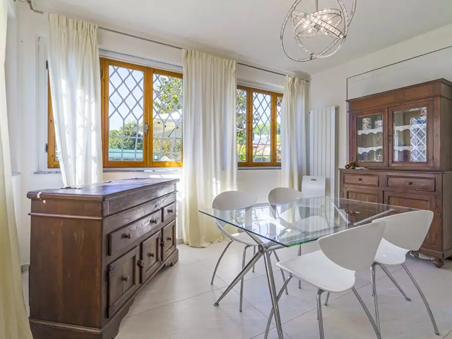 Immagine 10 di Casa indipendente in vendita  a Camaiore