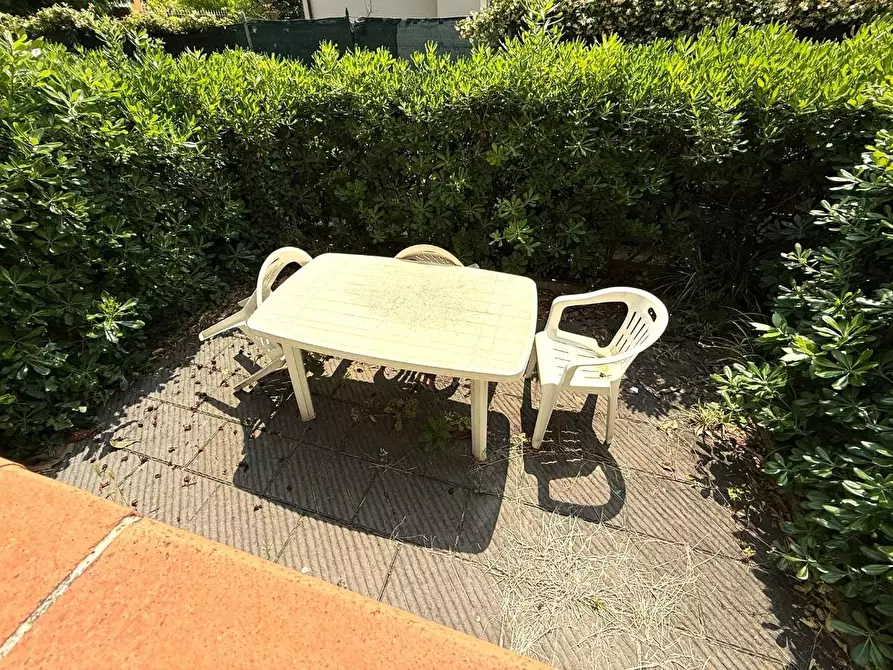 Immagine 6 di Villetta a schiera in vendita  a Massa