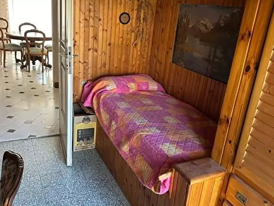 Immagine 3 di Appartamento in vendita  a Massa