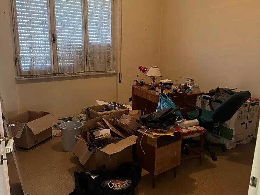 Immagine 7 di Appartamento in vendita  a Massa