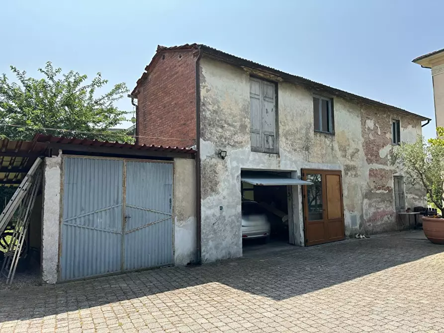 Immagine 28 di Villa in vendita  a Porcari