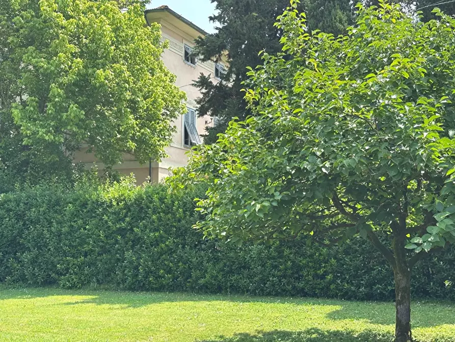 Immagine 32 di Villa in vendita  a Porcari