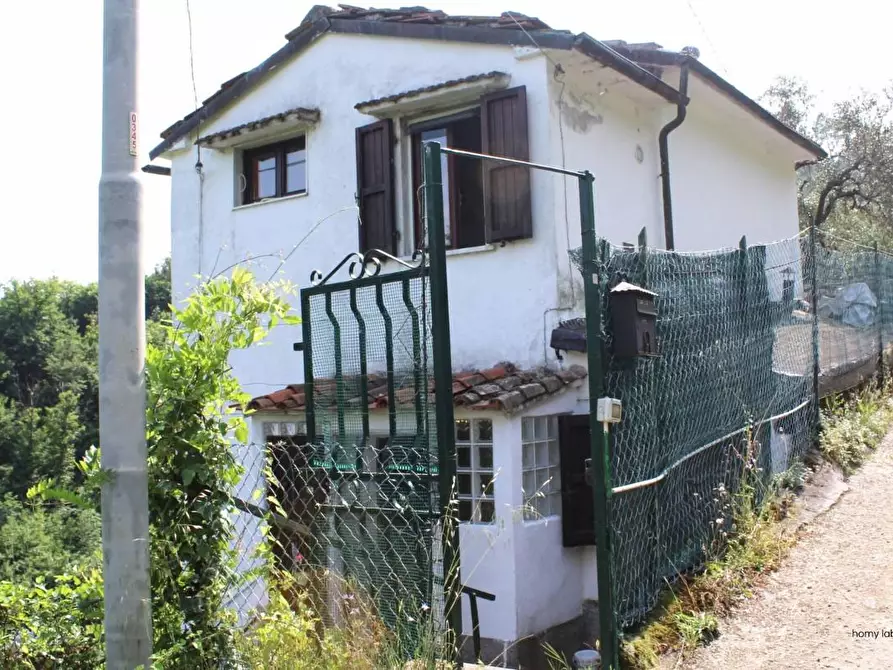 Immagine 20 di Casa indipendente in vendita  a Carrara