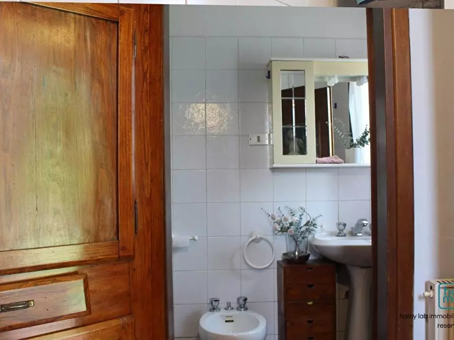 Immagine 22 di Casa indipendente in vendita  a Carrara