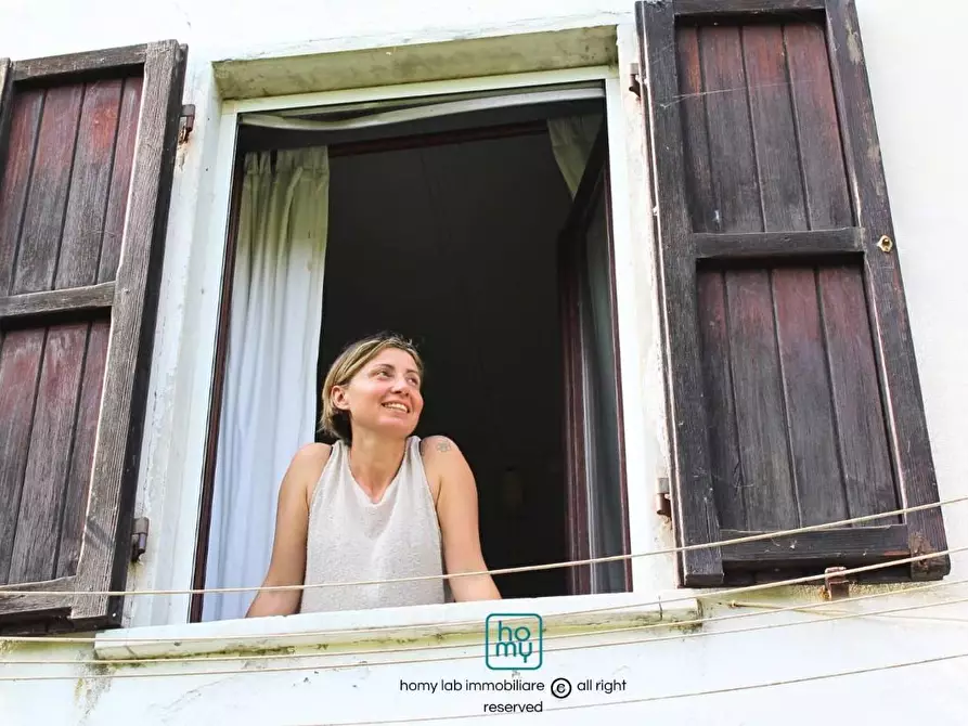 Immagine 27 di Casa indipendente in vendita  a Carrara