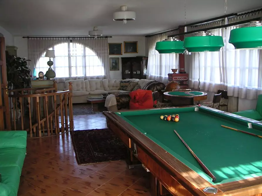 Immagine 4 di Casa colonica in vendita  a Cerreto Guidi