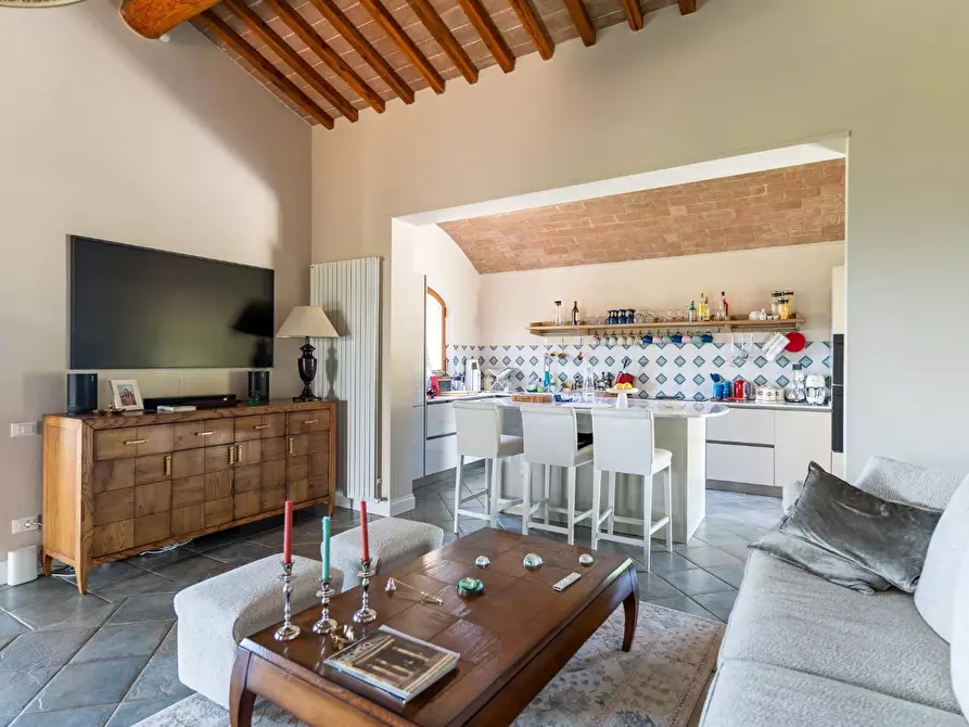 Immagine 28 di Villa in vendita  a Riparbella