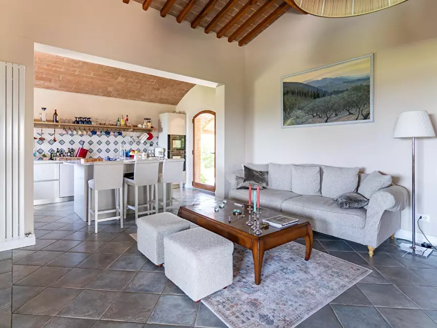 Immagine 33 di Villa in vendita  a Riparbella