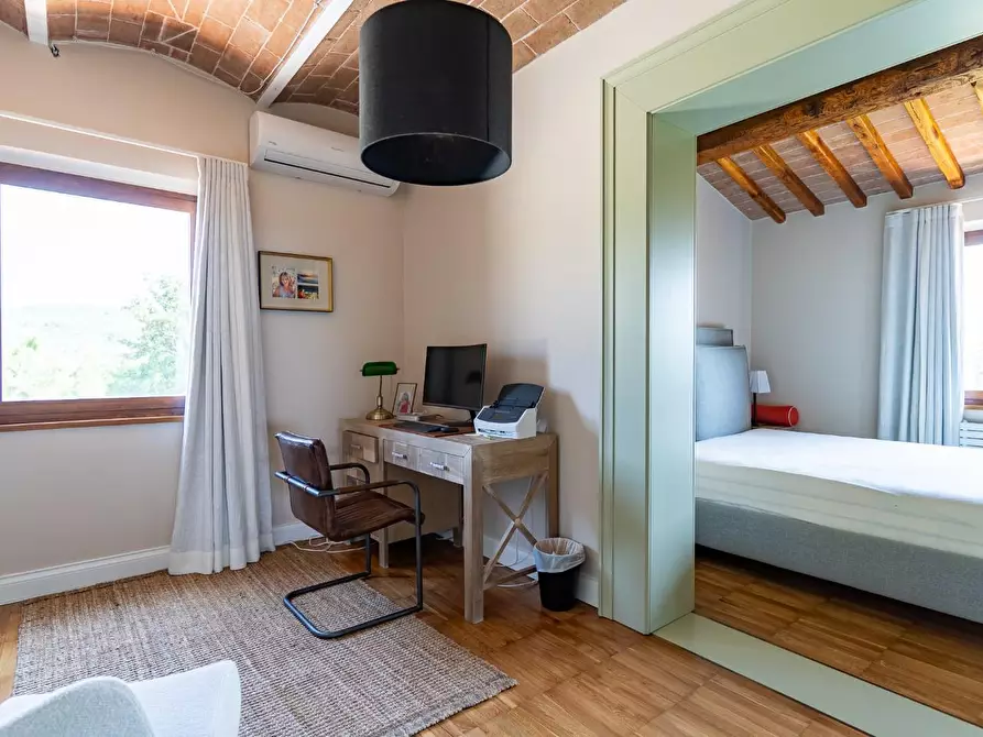 Immagine 40 di Villa in vendita  a Riparbella