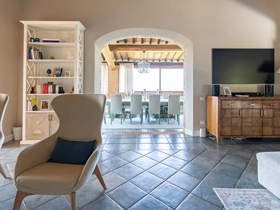 Immagine 29 di Villa in vendita  a Riparbella