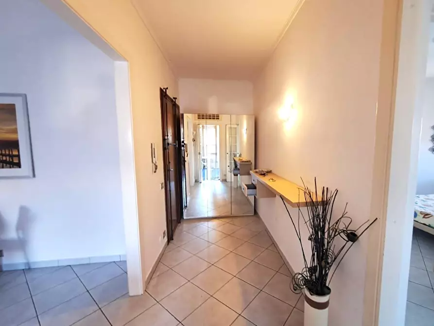 Immagine 10 di Appartamento in affitto  a Massa