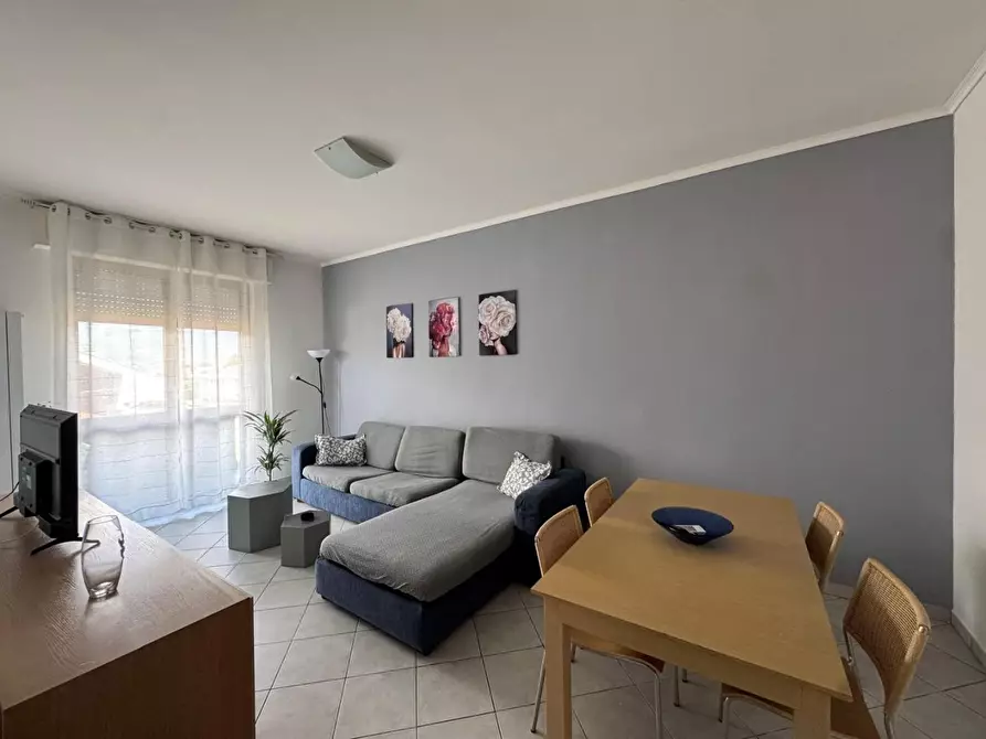 Immagine 1 di Appartamento in affitto  a Massa