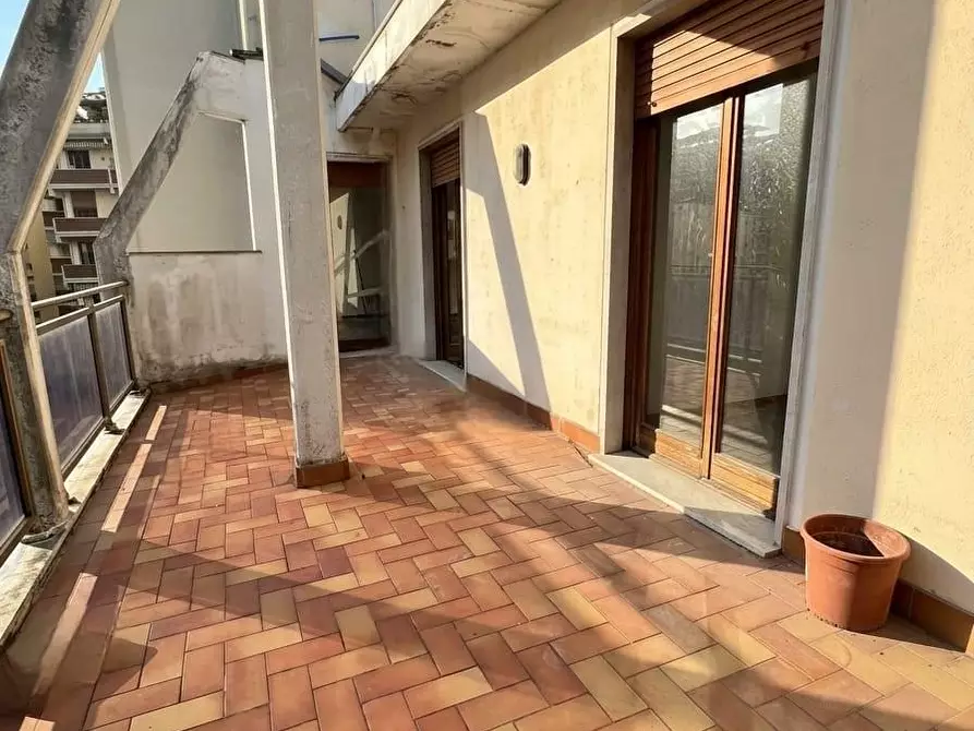 Immagine 9 di Appartamento in vendita  a Carrara