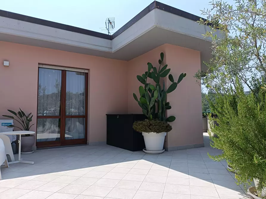 Immagine 39 di Mansarda in vendita  a Capraia E Limite