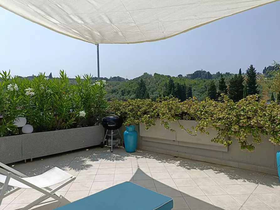 Immagine 31 di Mansarda in vendita  a Capraia E Limite