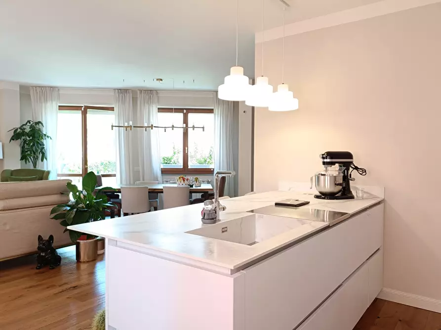 Immagine 13 di Mansarda in vendita  a Capraia E Limite