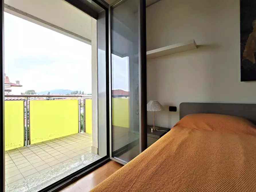 Immagine 30 di Appartamento in affitto  a Ponte San Pietro