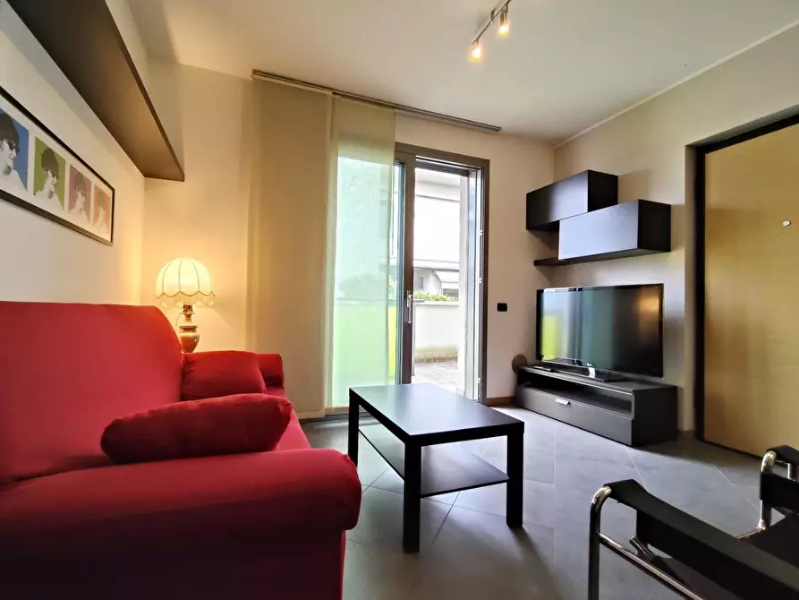 Immagine 9 di Appartamento in affitto  a Ponte San Pietro