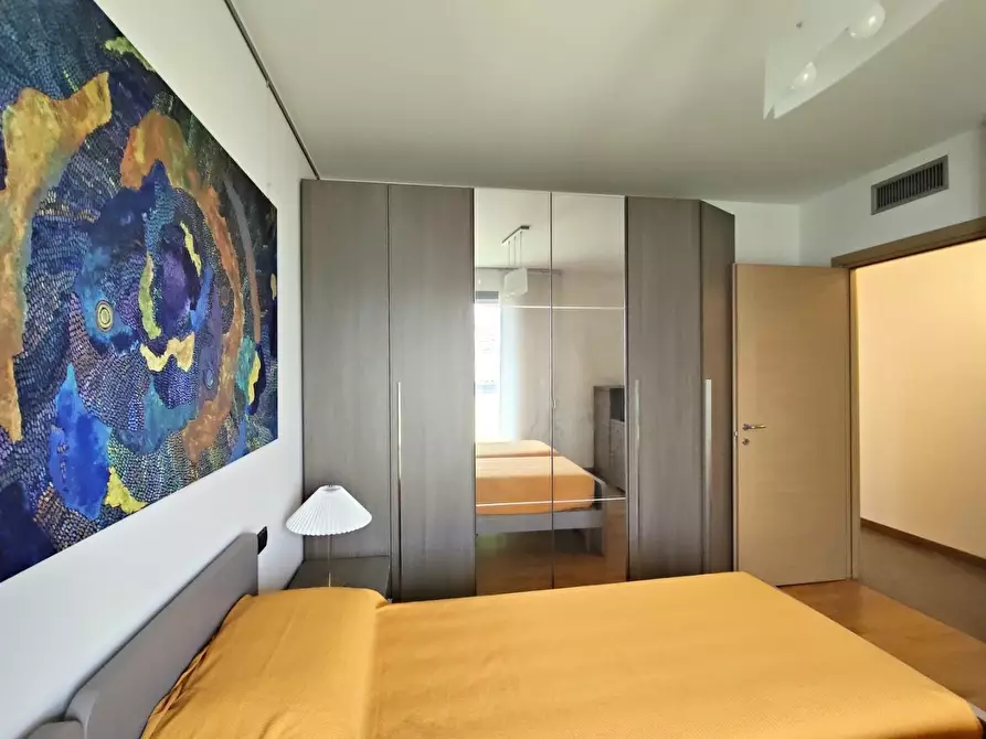 Immagine 32 di Appartamento in affitto  a Ponte San Pietro