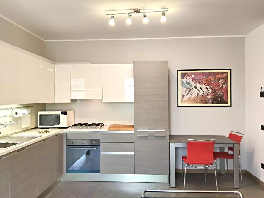 Immagine 2 di Appartamento in affitto  a Ponte San Pietro