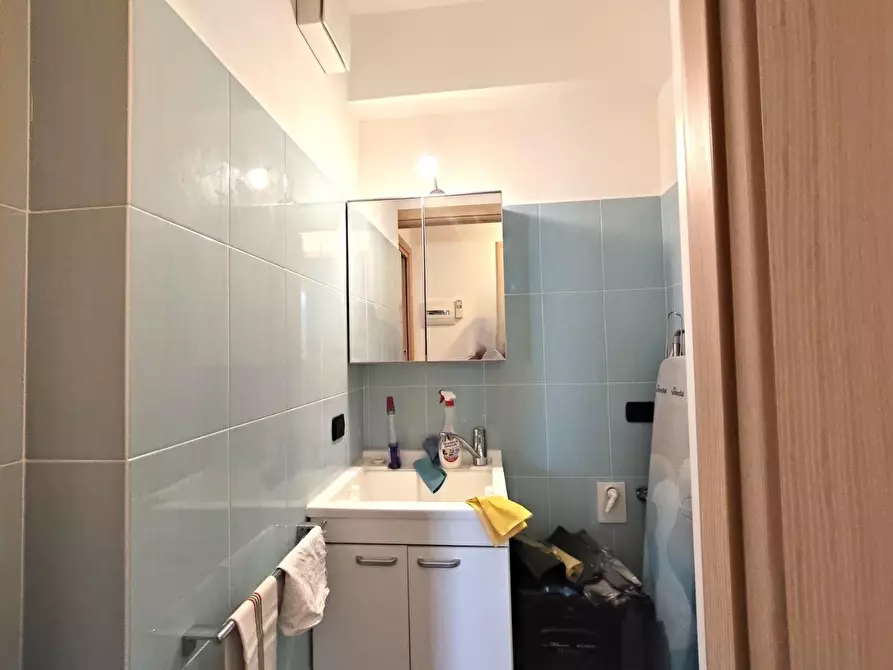 Immagine 36 di Appartamento in affitto  a Ponte San Pietro