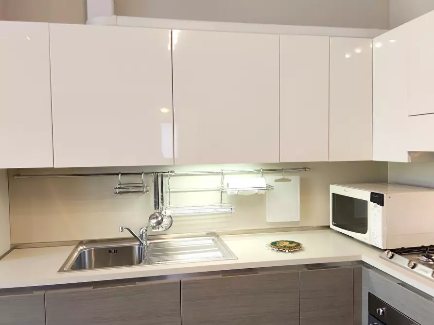 Immagine 17 di Appartamento in affitto  a Ponte San Pietro