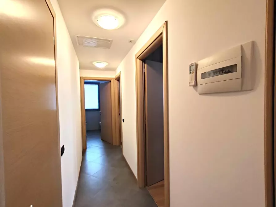 Immagine 26 di Appartamento in affitto  a Ponte San Pietro