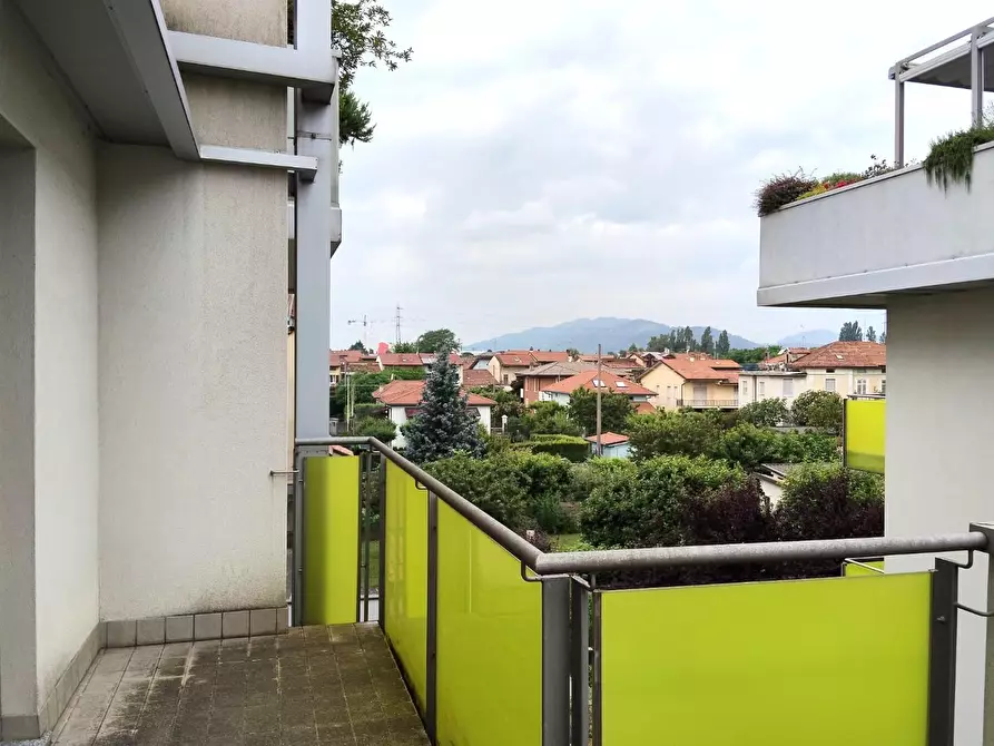 Immagine 12 di Appartamento in affitto  a Ponte San Pietro