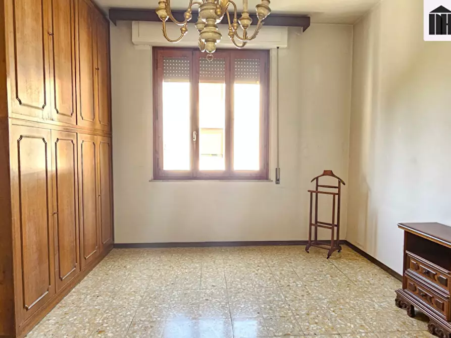 Immagine 17 di Appartamento in vendita  a Fucecchio