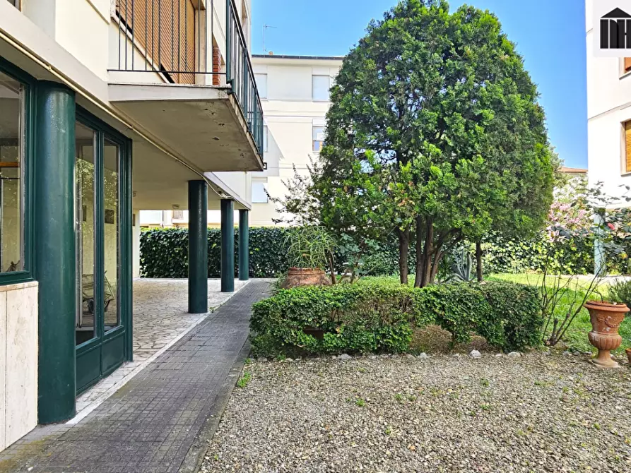 Immagine 5 di Appartamento in vendita  a Fucecchio