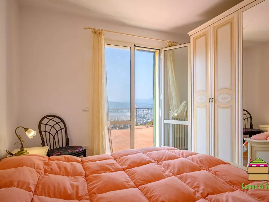 Immagine 16 di Casa semindipendente in vendita  a La Spezia