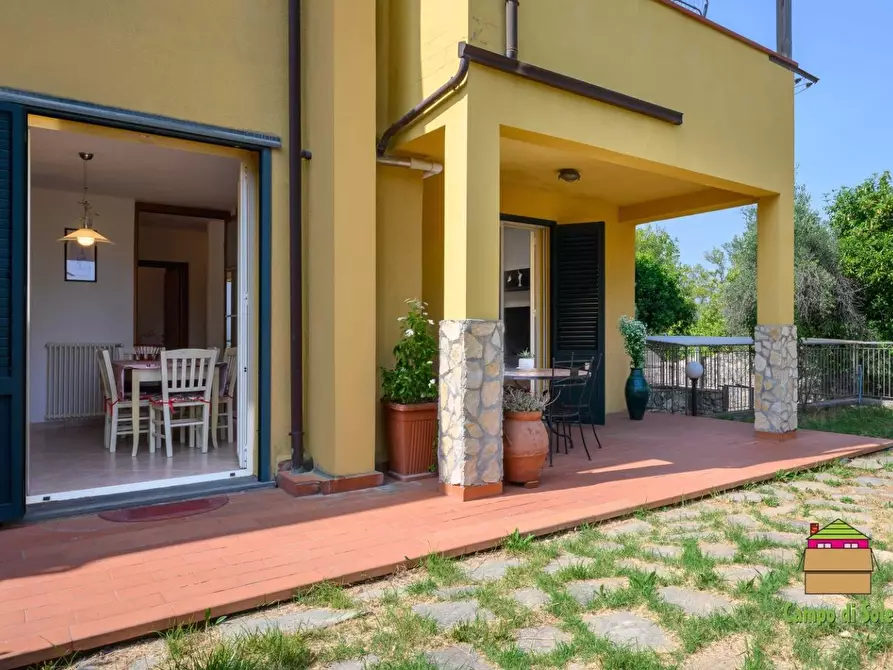 Immagine 6 di Casa semindipendente in vendita  a La Spezia