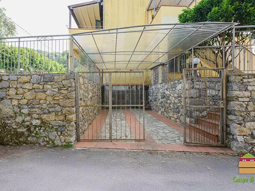 Immagine 34 di Casa semindipendente in vendita  a La Spezia