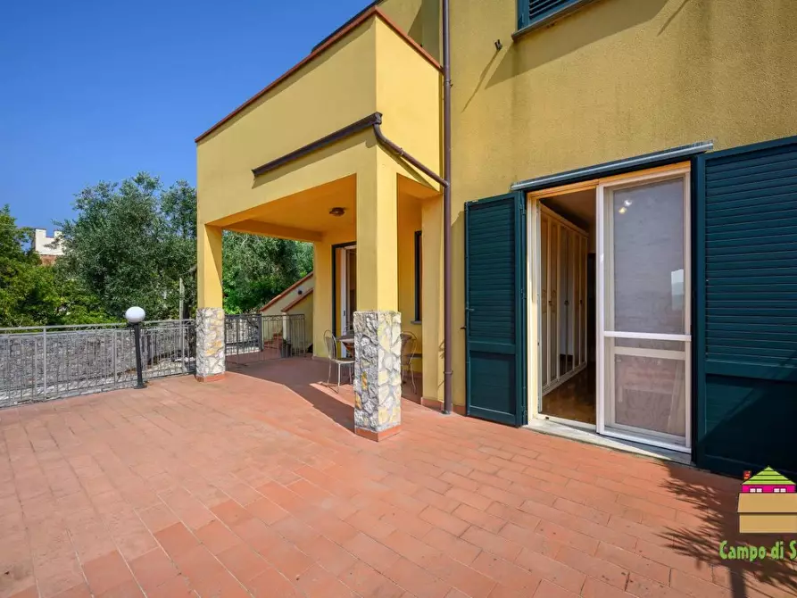Immagine 18 di Casa semindipendente in vendita  a La Spezia