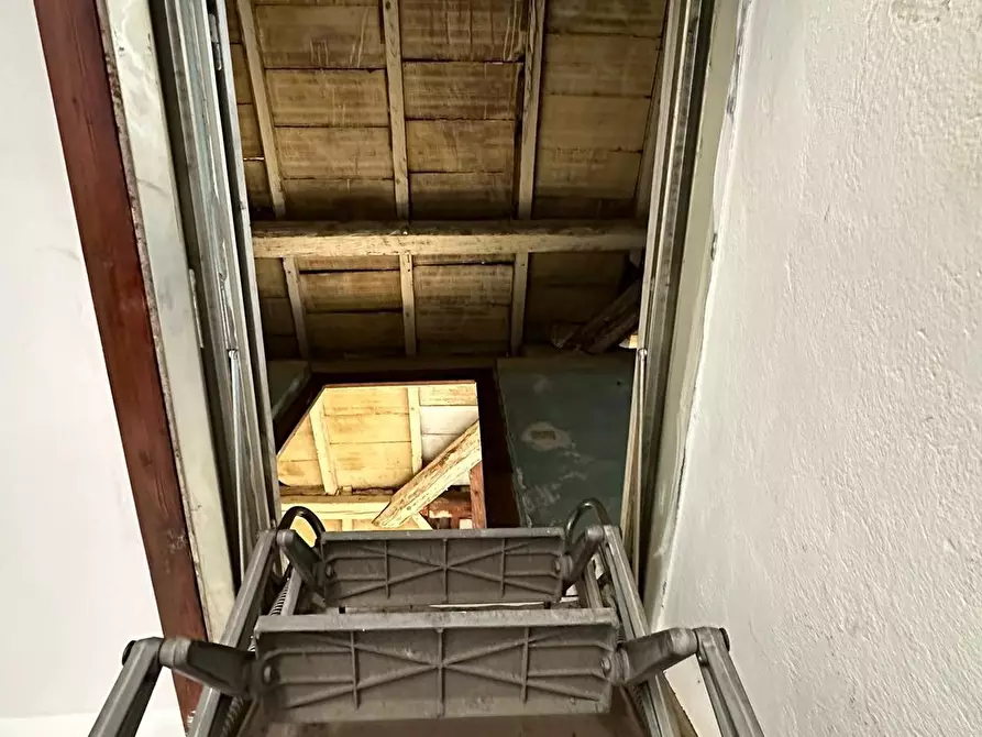 Immagine 17 di Appartamento in vendita  a San Miniato