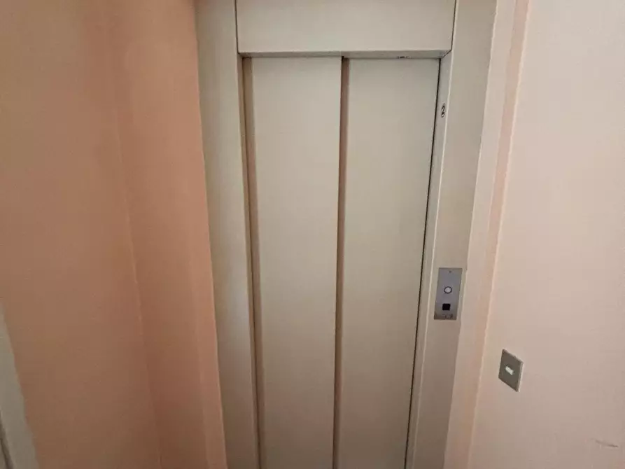 Immagine 22 di Villa in vendita  a Empoli