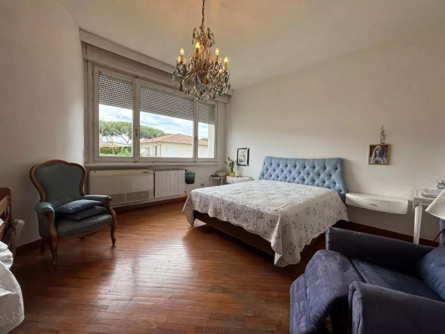 Immagine 17 di Villa in vendita  a Empoli