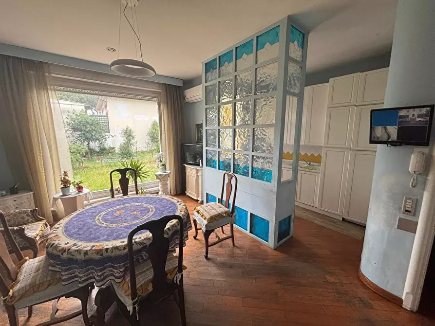 Immagine 5 di Villa in vendita  a Empoli