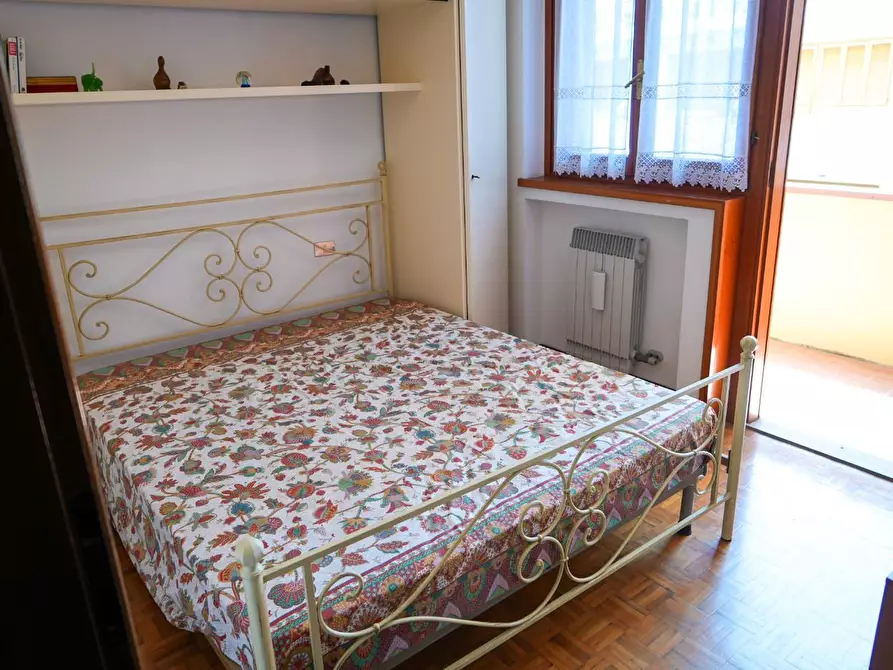 Immagine 22 di Villetta a schiera in vendita  a Massa