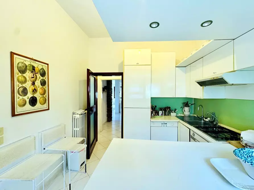 Immagine 22 di Casa indipendente in vendita  a Camaiore