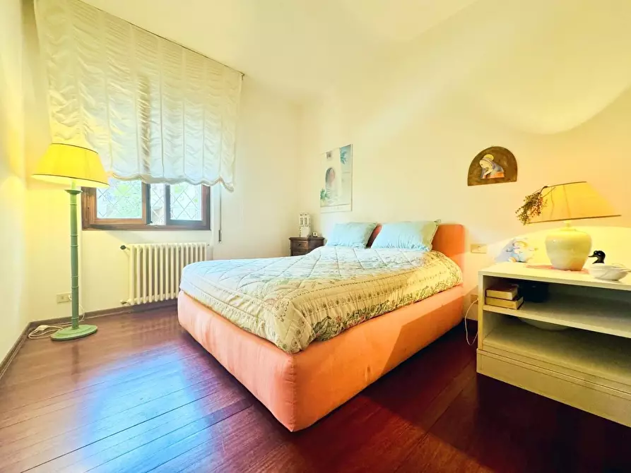 Immagine 59 di Casa indipendente in vendita  a Camaiore