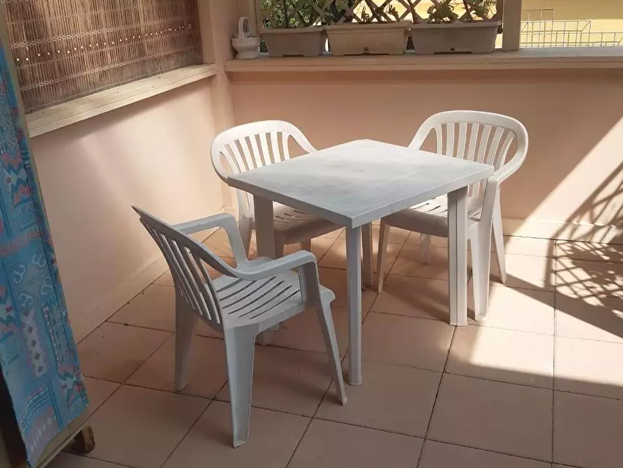 Immagine 18 di Villetta a schiera in vendita  a Montignoso