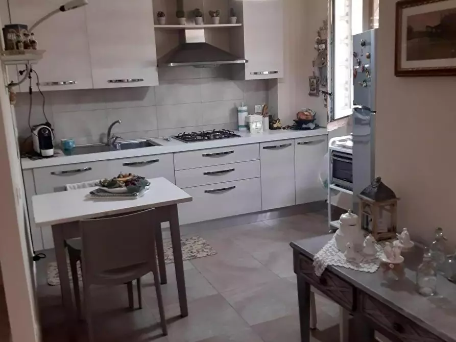 Immagine 8 di Villetta a schiera in vendita  a Montignoso