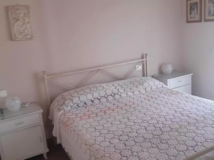 Immagine 12 di Villetta a schiera in vendita  a Montignoso