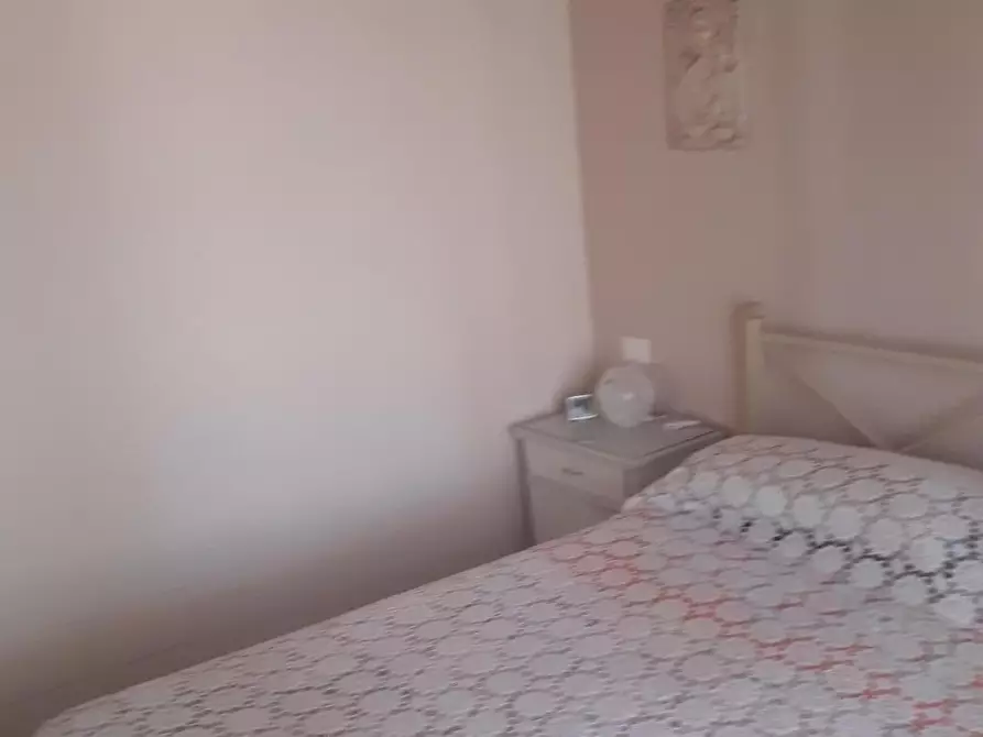 Immagine 16 di Villetta a schiera in vendita  a Montignoso