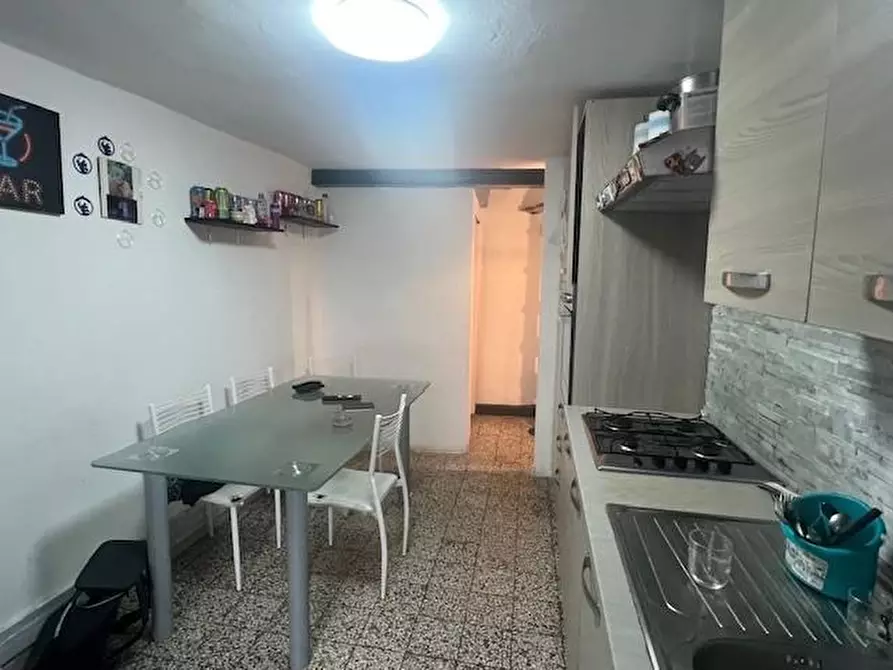 Immagine 8 di Terratetto in vendita  a Massa