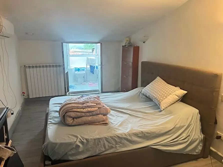 Immagine 21 di Terratetto in vendita  a Massa